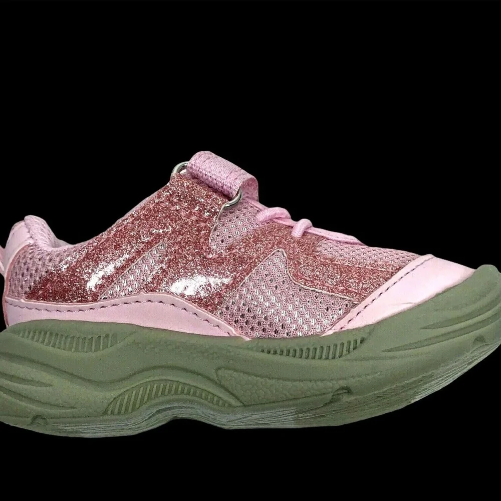 OshKosh Baby Girls Sneakers‎ Pink Size 4